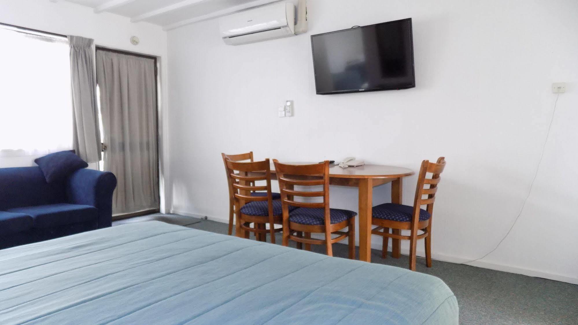 Gothic Heights Motel Κράισττσερτς Εξωτερικό φωτογραφία